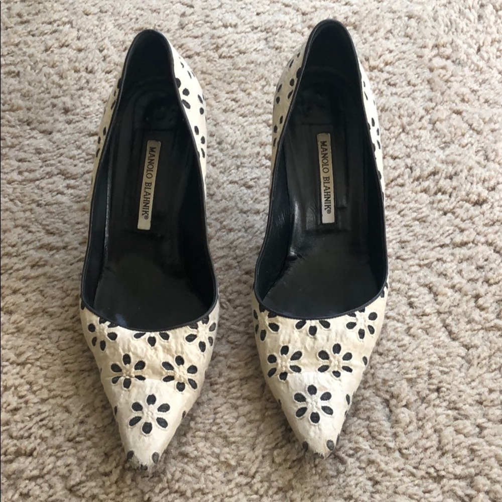 Manolo Blahnik Pumps